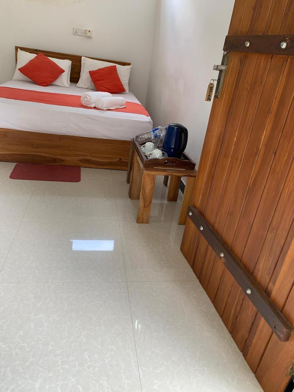 Cassia Udawalawe Hotel Kamer foto