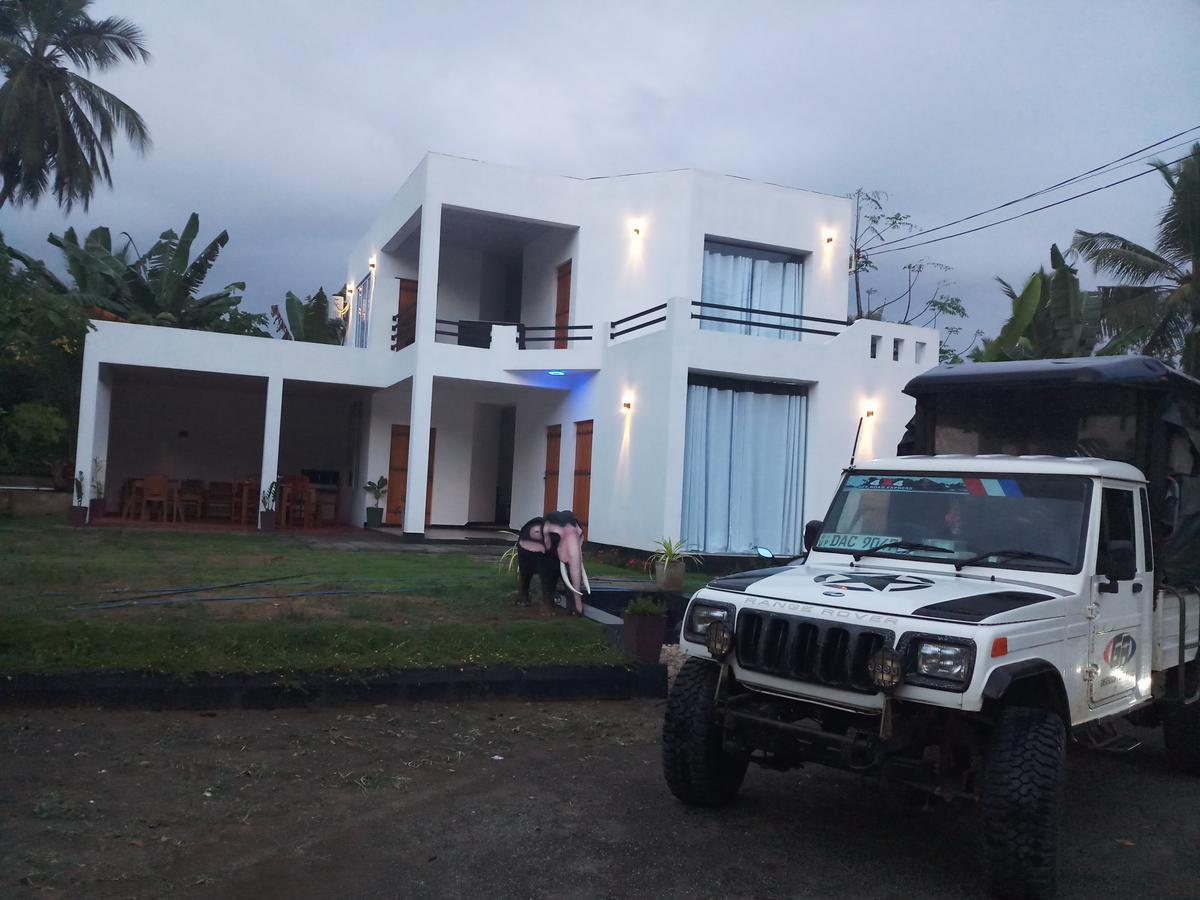 Cassia Udawalawe Hotel Buitenkant foto