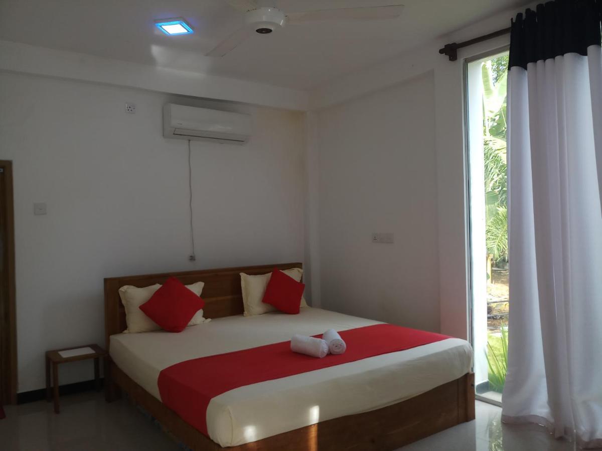 Cassia Udawalawe Hotel Buitenkant foto